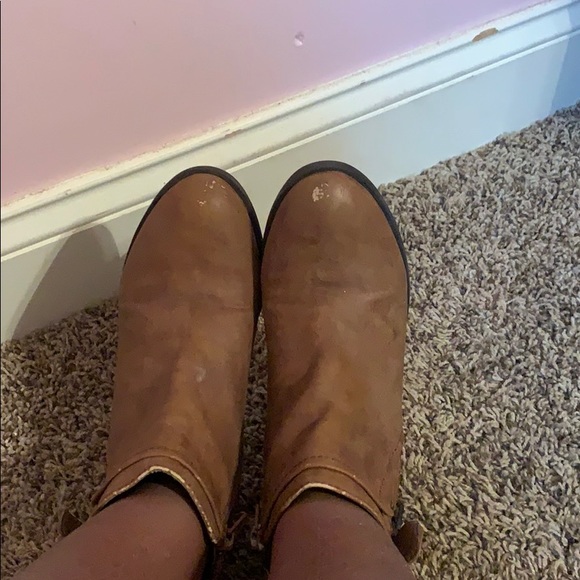 Ankle boots - Picture 2 of 5